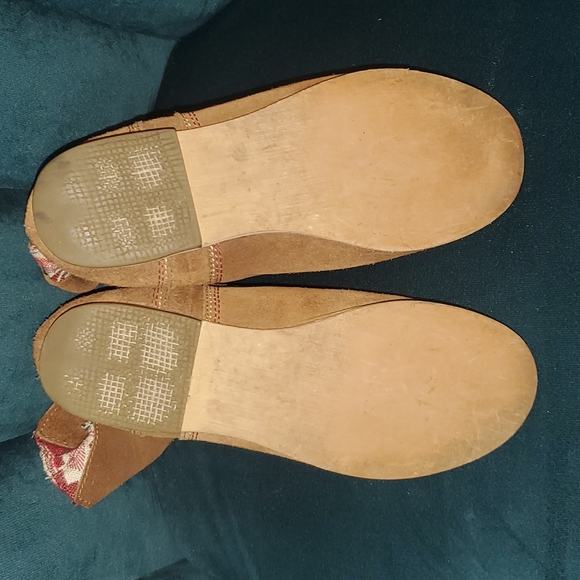 Reef Suede Booties - Picture 5 of 8